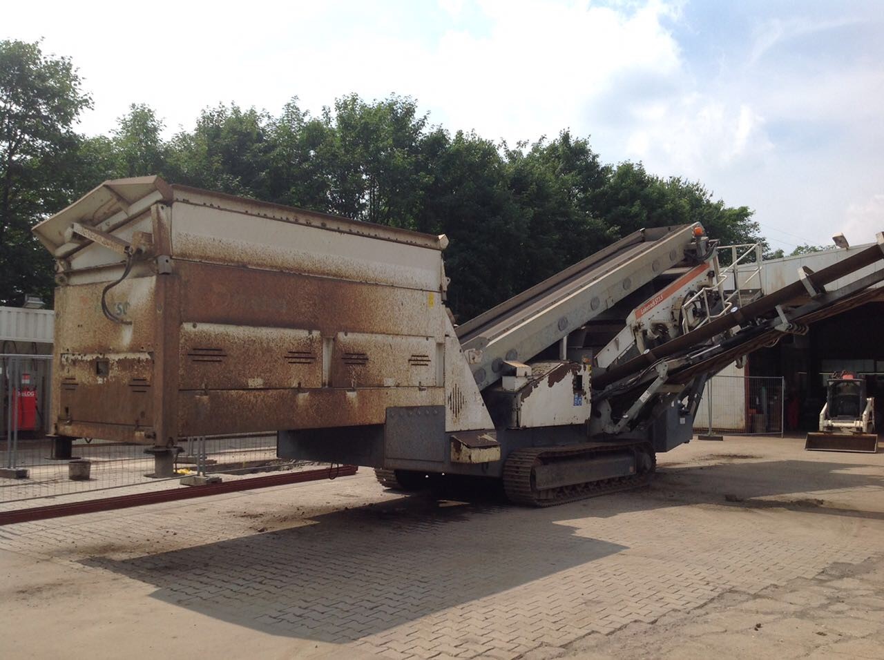 mobile rock crusher for sale mobile rock crusher for sale