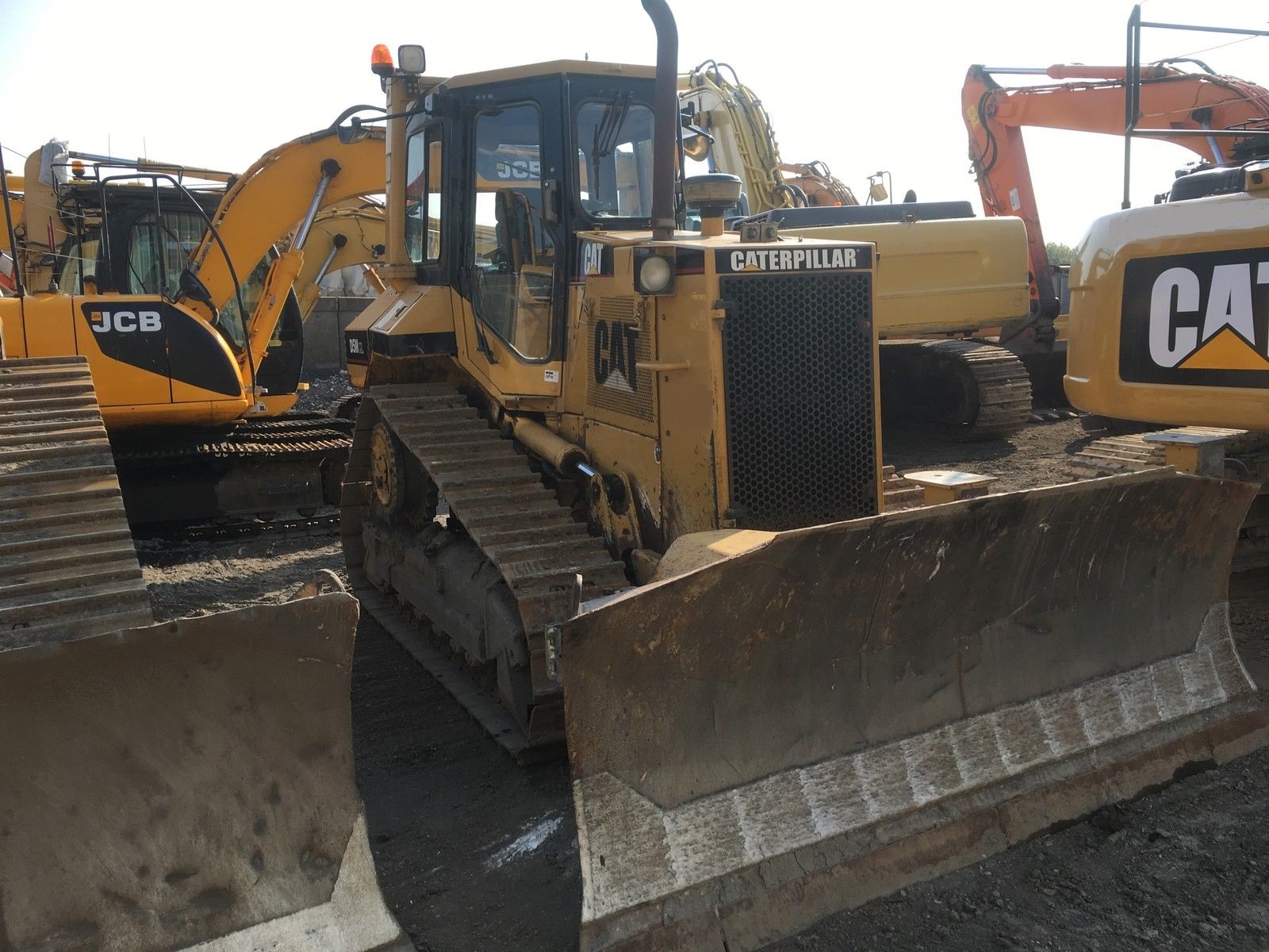 Caterpillar D5M XL Omnia Machinery