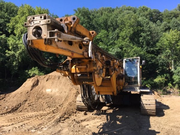 Bauer BG 24H Rotary Piling Rig