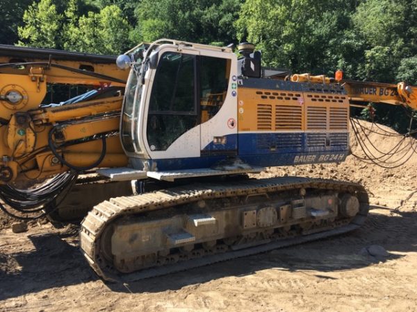 Bauer BG 24H Rotary Piling Rig