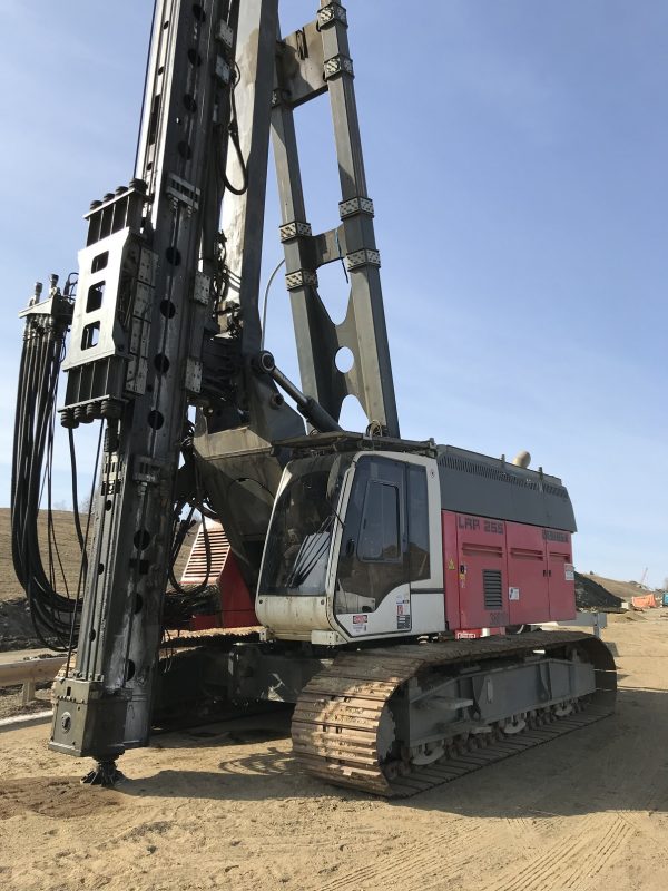 Liebherr LRB 255 Rotary Piling Rig