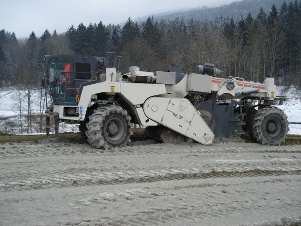 Wirtgen WR 2000 Soil Stabilizer