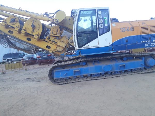 Bauer BG 20V Rotary Piling Rig