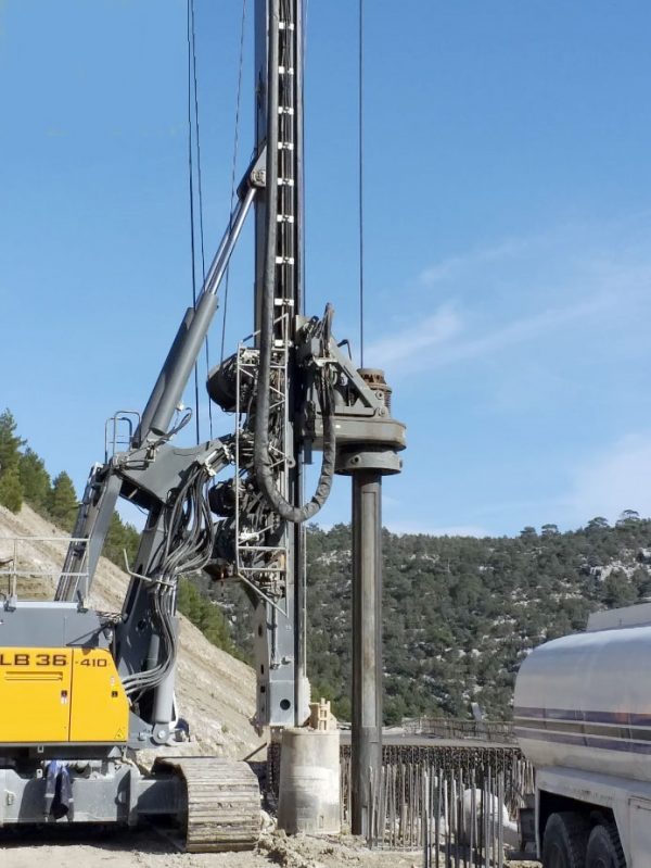 Liebherr LB 36-410 Rotary Piling Rig