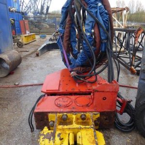 PTC 7HF1 Vibratory Piling Rig