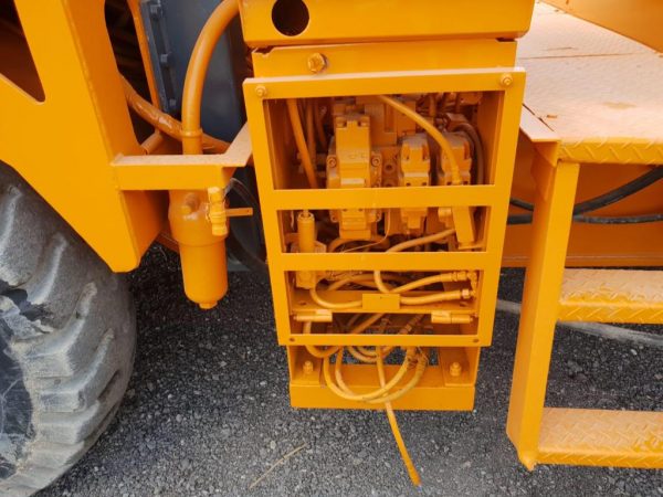 Tamrock Maximatic 400SA Underground Rock Drill