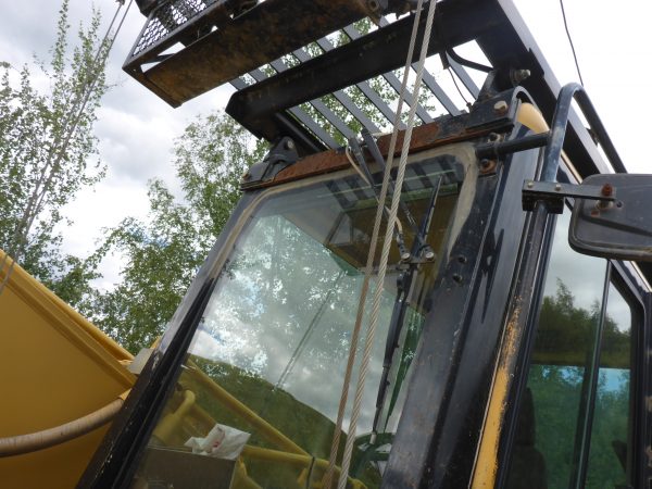 Caterpillar 5090B Track Excavator
