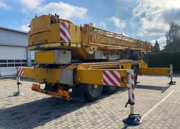 Demag AC50-1