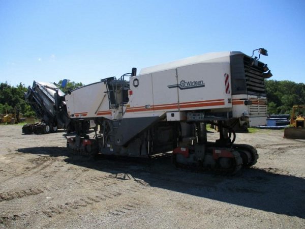 Wirtgen W250 Road Planer