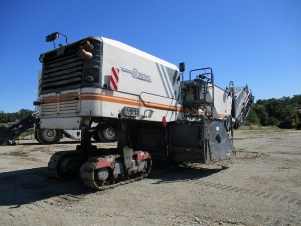 Wirtgen W250 Road Planer