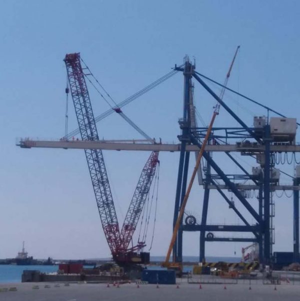 Liebherr LR1800 Crawler Crane