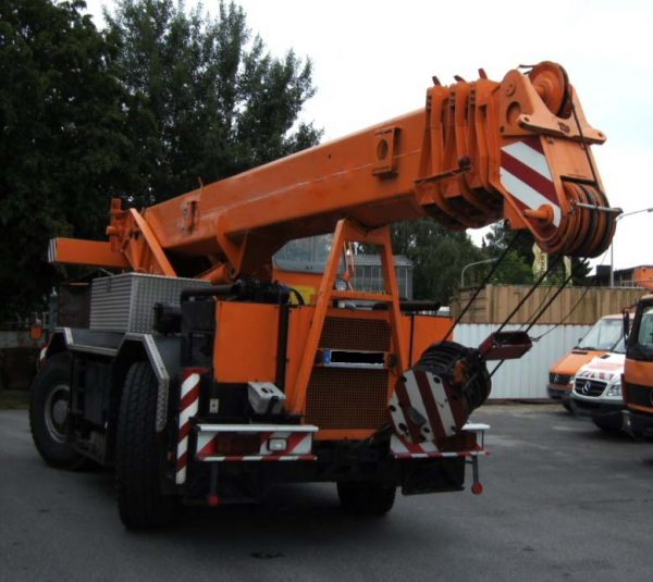 Liebherr LTM 1030-2