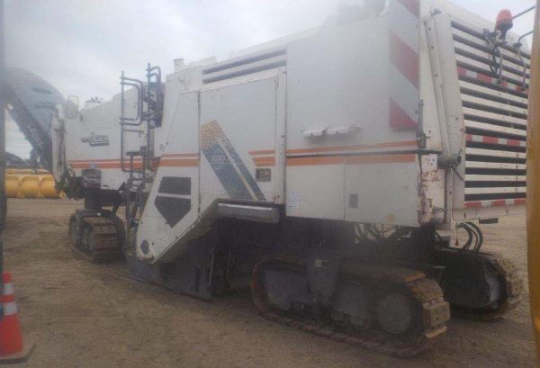 Wirtgen W2200 Road Planer