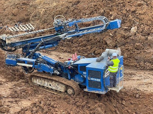 Hutte HBR 605 Micro Piling Rig
