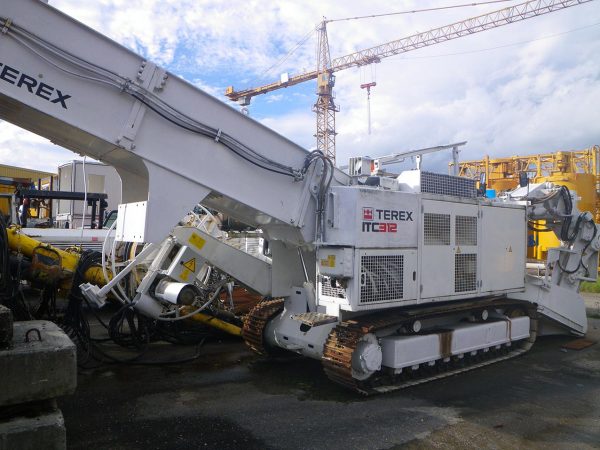 Подземный экскаватор Terex Schaeff ITC 312