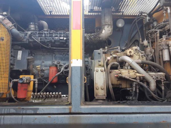 Bauer MC32 Crawler Crane / Diaphragm Wall Piling Rig