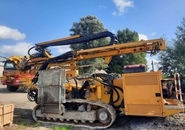 Klemm KR 806-2B Micro Piling Rig