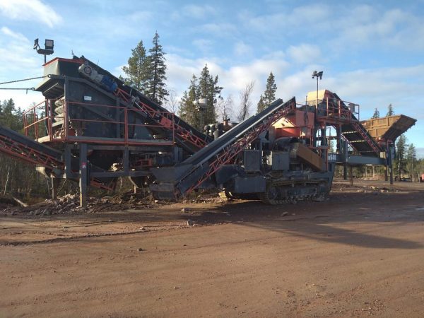 Penghancur Kerucut Sandvik UH640