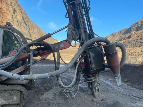 Sandvik DI550 Rock Drill
