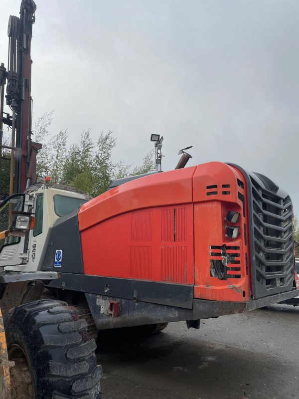 Sandvik DI550 Rock Drill Sandvik DI550 Rock Drill