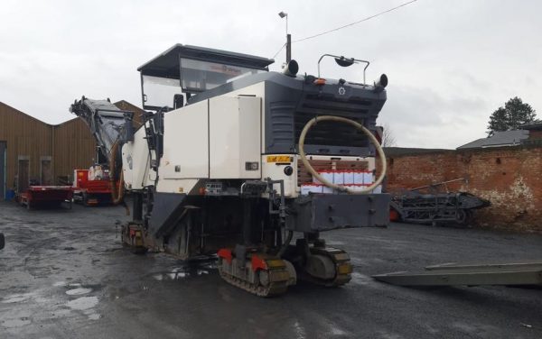 Wirtgen W210i Road Planer