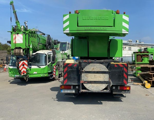 Żuraw mobilny Liebherr LTM 1070-4.1