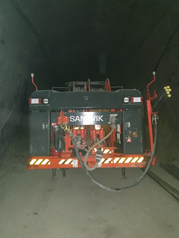 Sandvik DT922i Underground Rock Drill