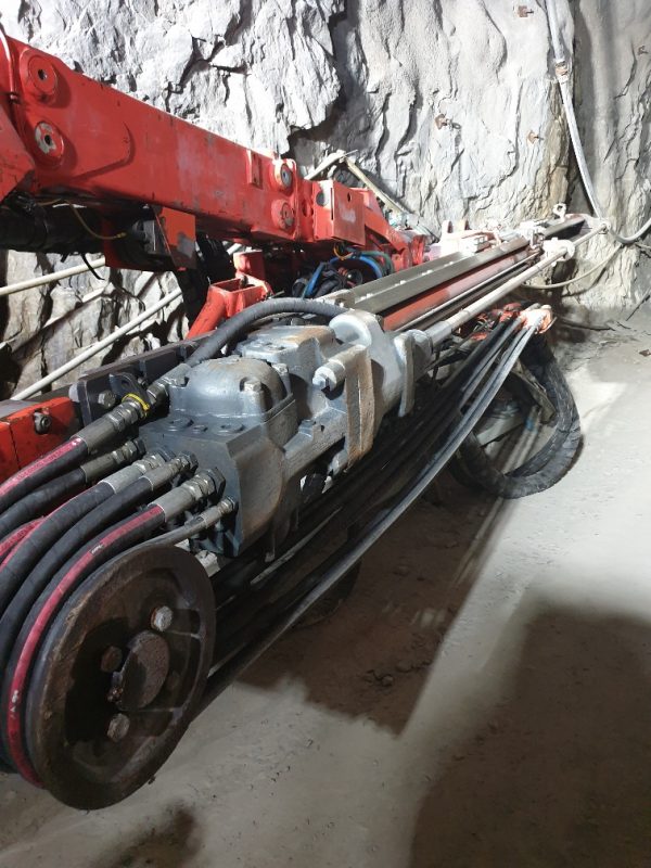 Sandvik DT922i Underground Rock Drill