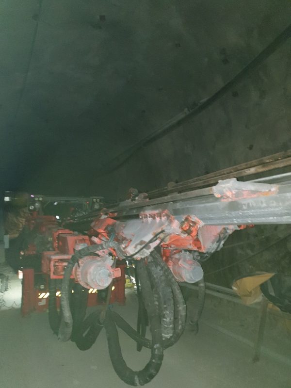 Sandvik DT922i Underground Rock Drill