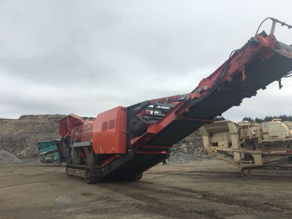 Concasseur à mâchoires Terex Finlay J-1480