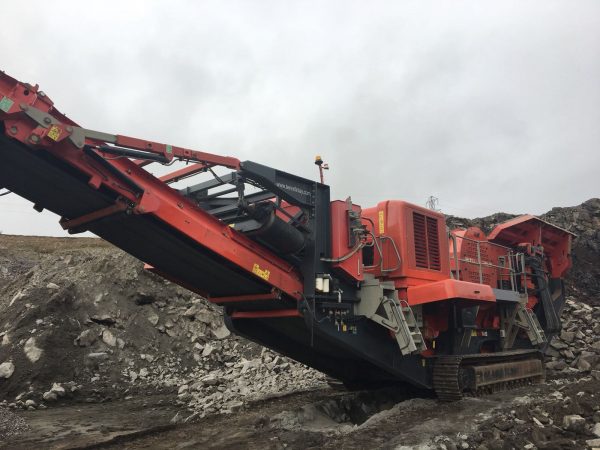 Concasseur à mâchoires Terex Finlay J-1480