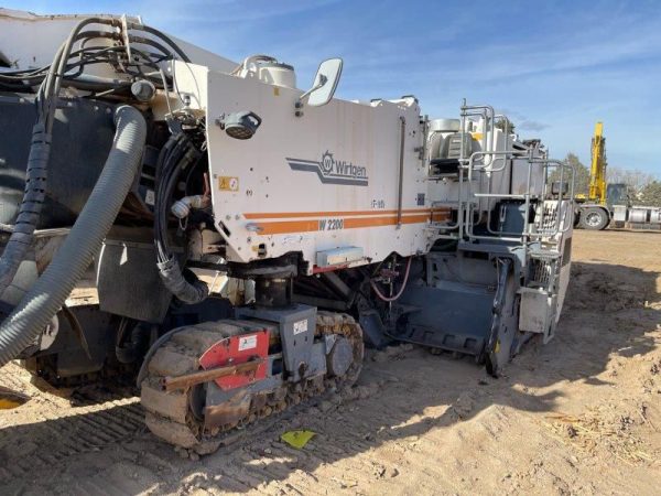 Wirtgen W2200 Cold Milling Machine