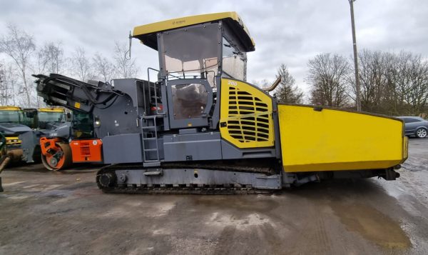 Bomag BMF 2500 CS เครื่องปูผิวทาง