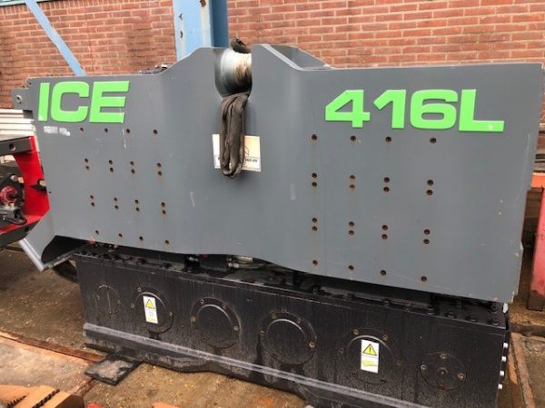 ICE 416L Vibratory Piling Rig