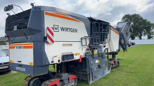 Wirtgen W 200 Fi Road Planer