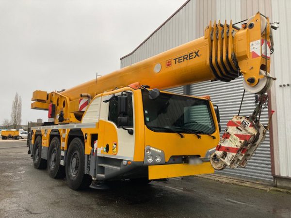 Terex Challenger 3160 Mobile Crane