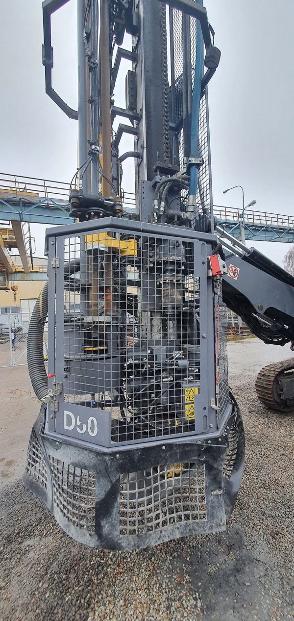 Перфоратор FlexiROC D50 компании Atlas Copco