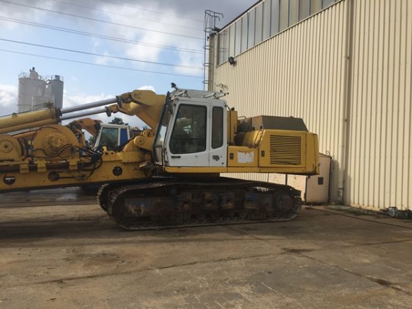 BAUER BG 22 Rotary Piling Rig