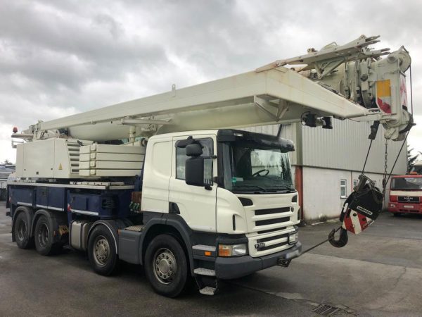 Grue sur camion Liebherr LTF 1045-1