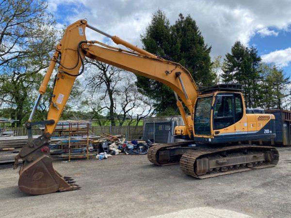 Hyundai Robex 210LC-9 Excavator