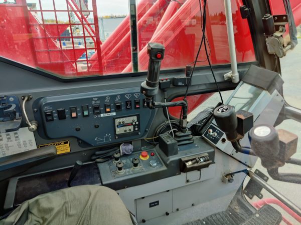 Manitowoc 12000E Crawler Crane
