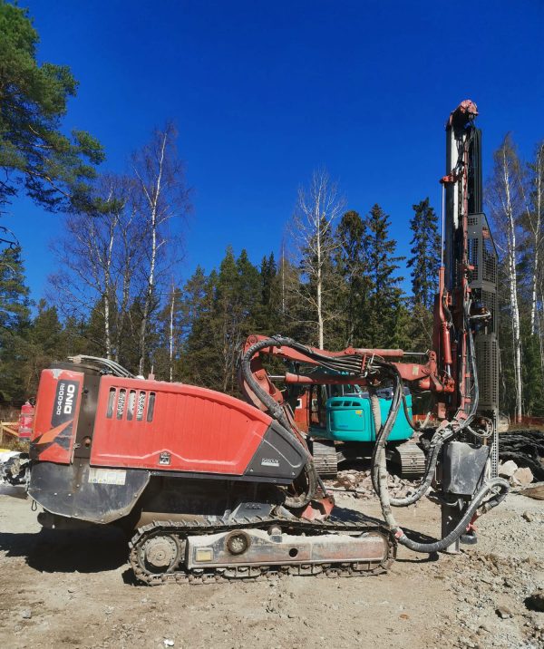 Marteau perforateur Sandvik Dino DC400Ri