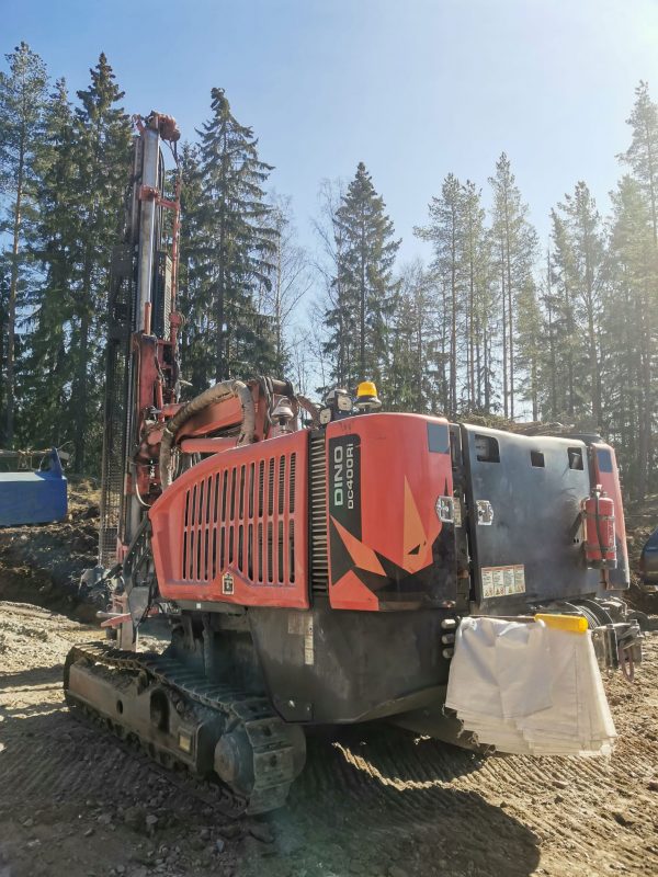 Sandvik Dino DC400Ri Rock Drill