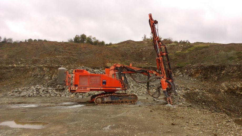 Gold diggings quarry hi-res stock photography and images - Alamy