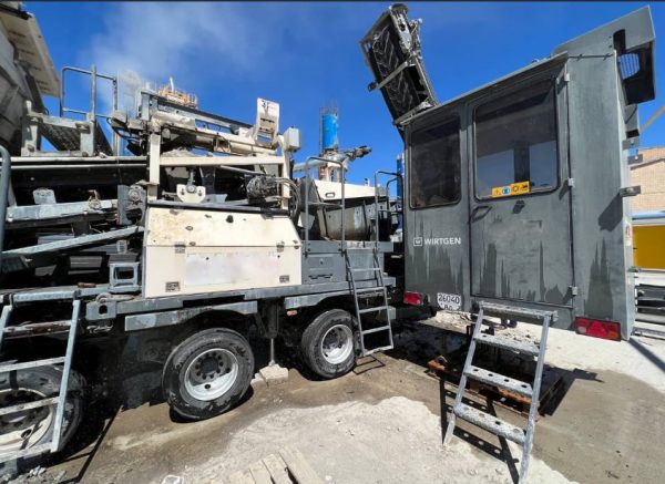Wirtgen KMA 220 Road Planer