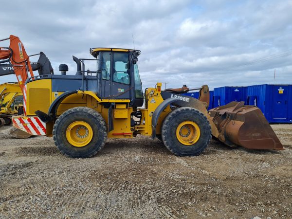Bell L2106E Wheeled Loader