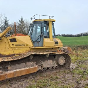 Komatsu D65PX-12 รถดันดิน