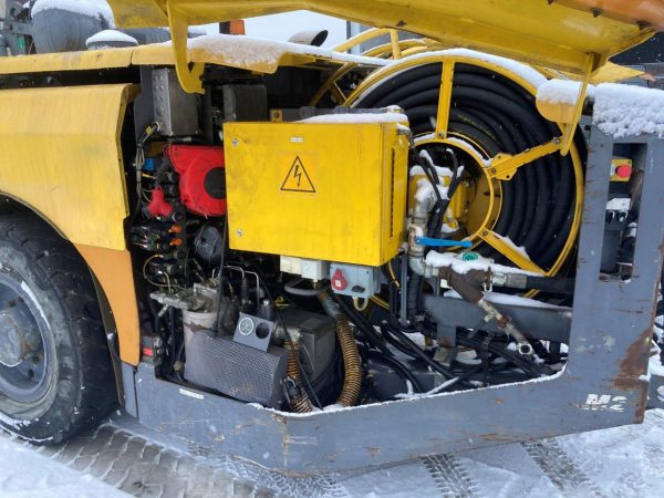 Atlas Copco M2C Untertage-Gesteinsbohrer