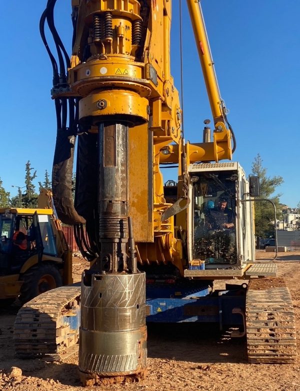 Bauer BG26 Rotary Piling Rig