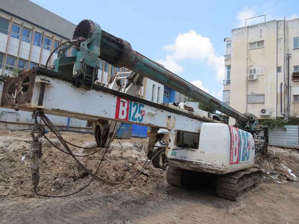 Casagrande B125 XP Rotary Piling Rig